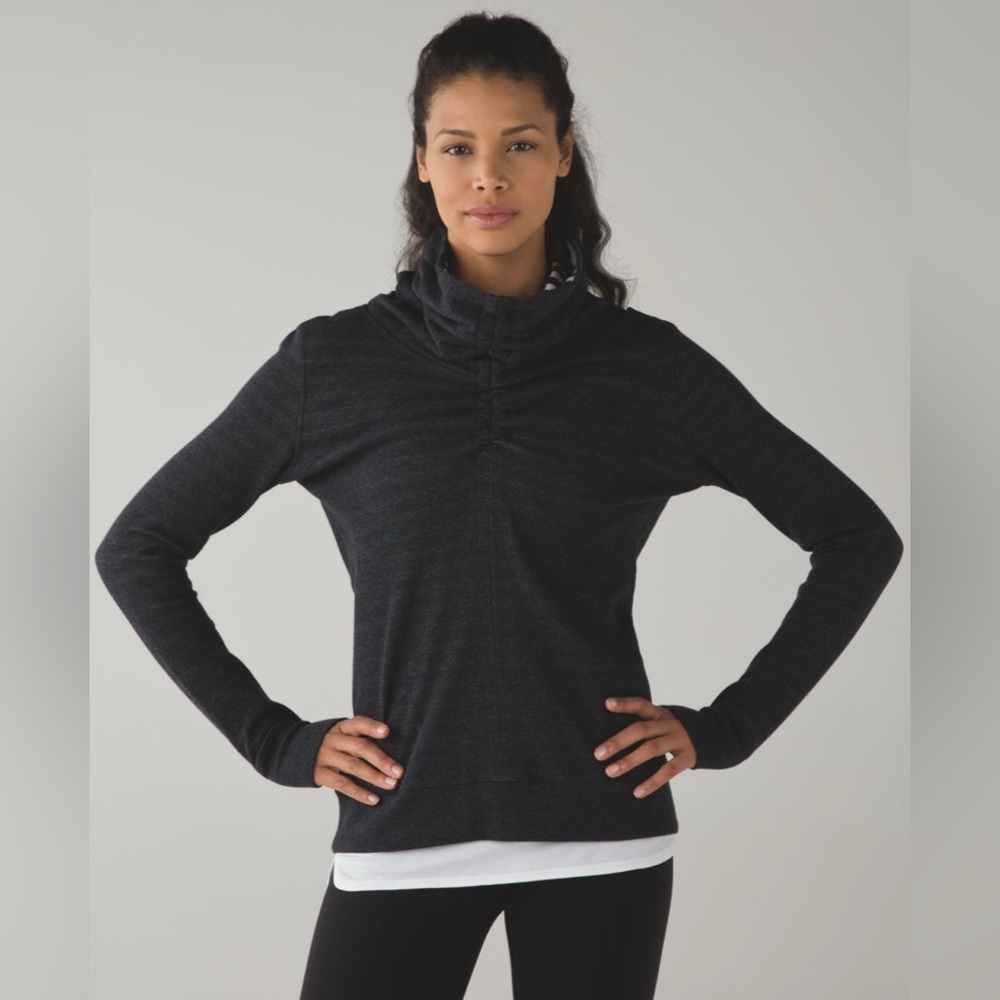 Lululemon ‘In a Cinch’ Pullover Size 4